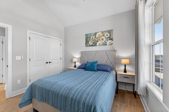 17120 W 168th Place, Olathe, KS 66062