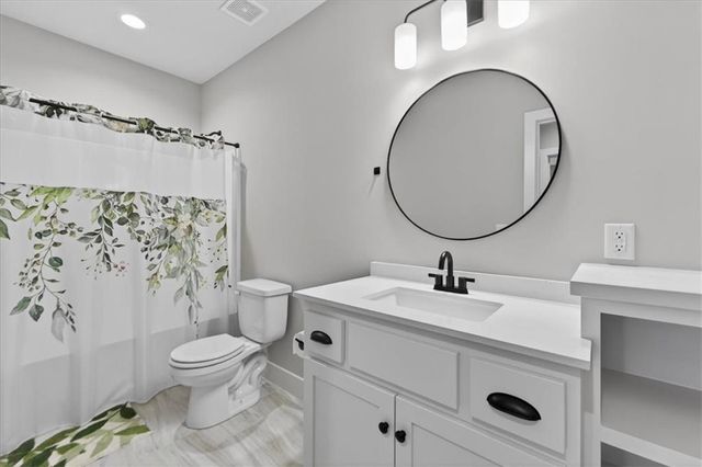 17120 W 168th Place, Olathe, KS 66062