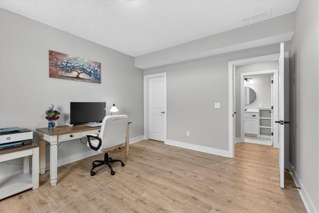 17120 W 168th Place, Olathe, KS 66062