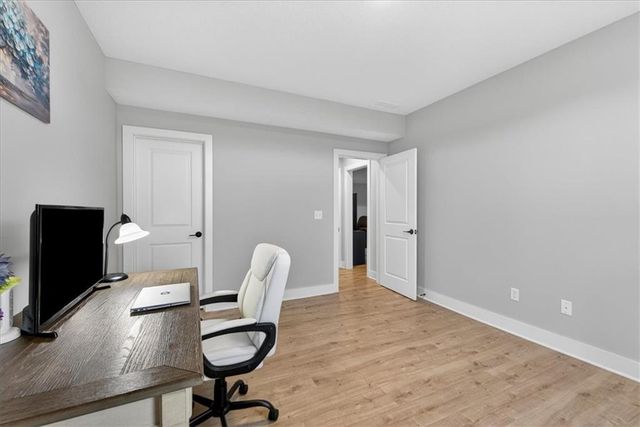 17120 W 168th Place, Olathe, KS 66062