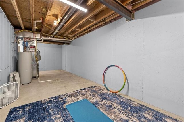 17120 W 168th Place, Olathe, KS 66062