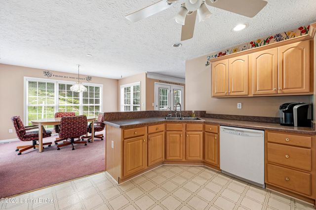 287 Woods Bend Dr, Brooks, KY 40109