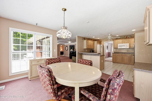 287 Woods Bend Dr, Brooks, KY 40109