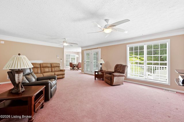 287 Woods Bend Dr, Brooks, KY 40109