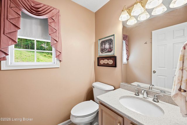 287 Woods Bend Dr, Brooks, KY 40109