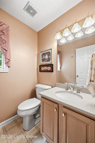 287 Woods Bend Dr, Brooks, KY 40109