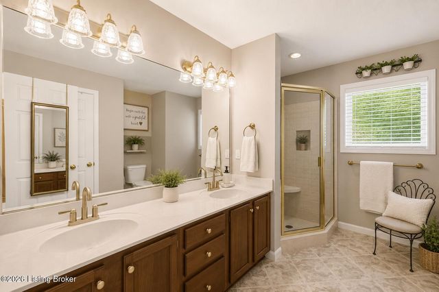 287 Woods Bend Dr, Brooks, KY 40109