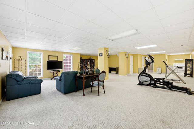 287 Woods Bend Dr, Brooks, KY 40109