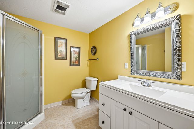 287 Woods Bend Dr, Brooks, KY 40109