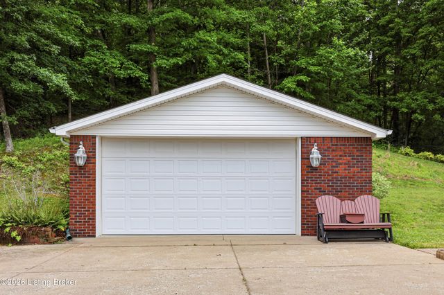 287 Woods Bend Dr, Brooks, KY 40109