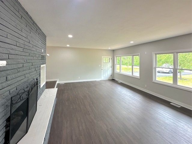 2810 15th Street, Winthrop Harbor, IL 60096