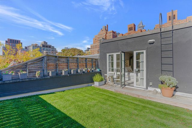 457 W 22ND Street EF, New York City, NY 10011