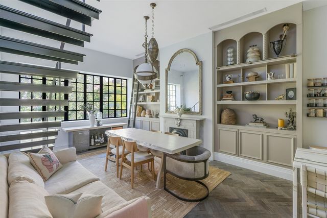 457 W 22ND Street EF, New York City, NY 10011