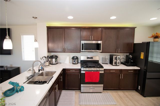 9955 Heritage Desert Street, Las Vegas, NV 89178