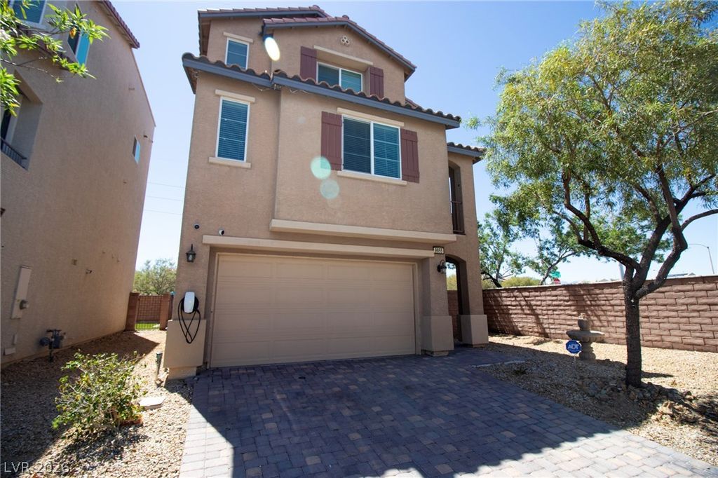 9955 Heritage Desert Street, Las Vegas, NV 89178