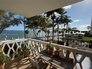 1430 Brickell Bay Dr 205, Miami, FL 33131