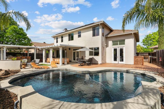 1274 Earlton Ln, Lincoln, CA 95648