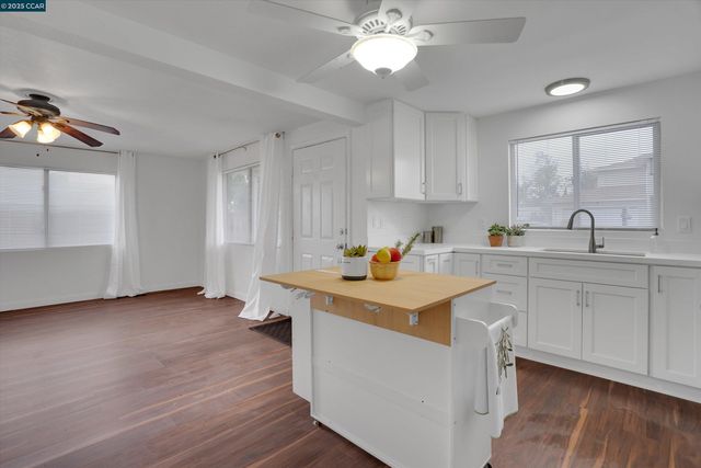 492 Pullman Ave, Bay Point, CA 94565