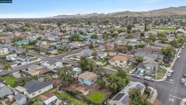 492 Pullman Ave, Bay Point, CA 94565