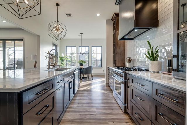 4716 Spring Manor Court, Edmond, OK 73025