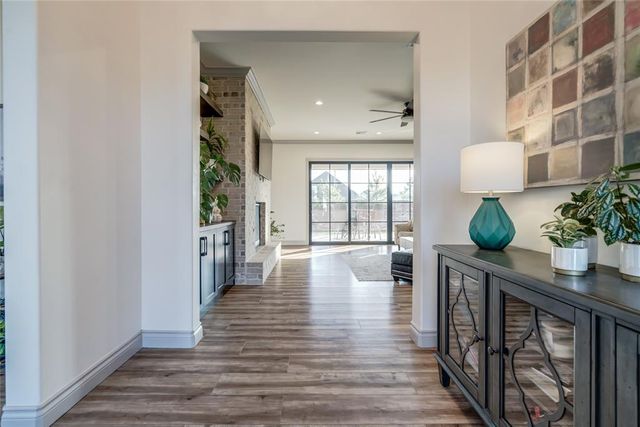 4716 Spring Manor Court, Edmond, OK 73025