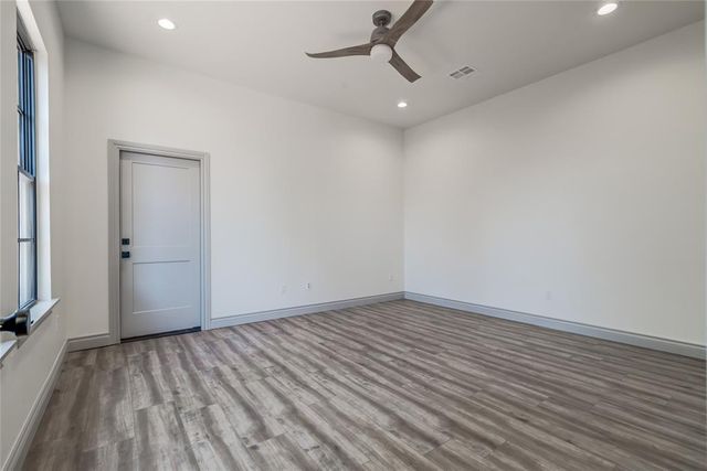 4716 Spring Manor Court, Edmond, OK 73025