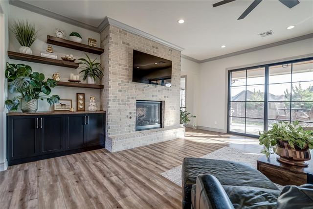 4716 Spring Manor Court, Edmond, OK 73025