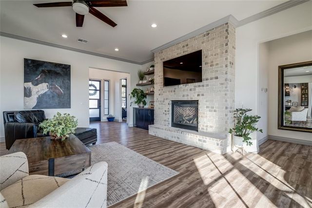 4716 Spring Manor Court, Edmond, OK 73025