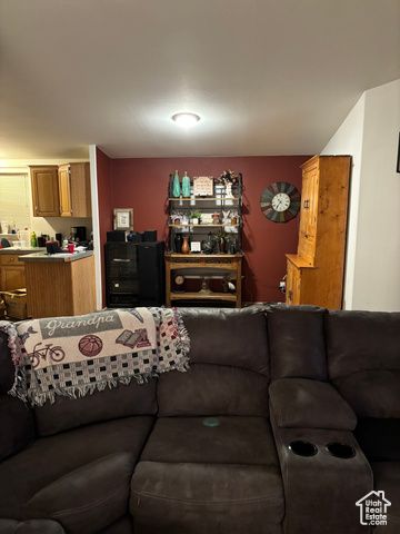 45 S 200 W, Elsinore, UT 84724