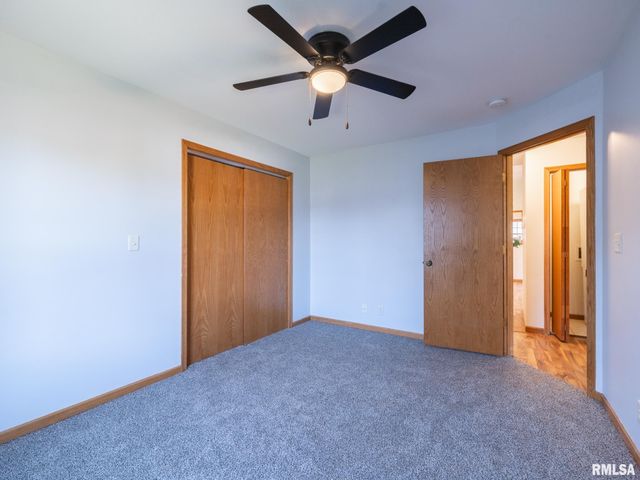 1816 PARKFIELD Drive, Pekin, IL 61554