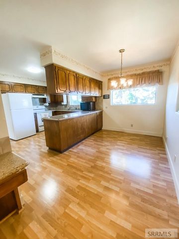 2065 Highland Drive, Blackfoot, ID 83221