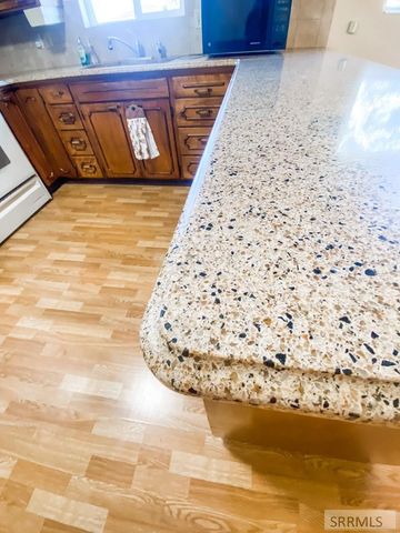 2065 Highland Drive, Blackfoot, ID 83221