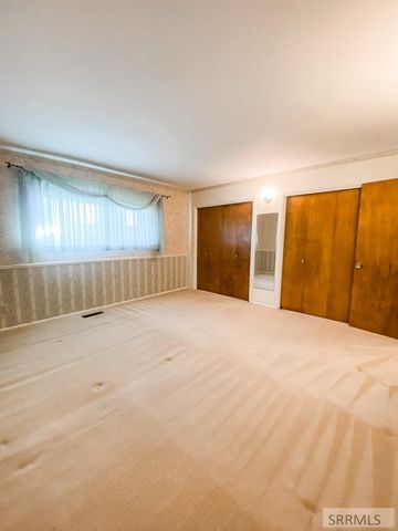 2065 Highland Drive, Blackfoot, ID 83221