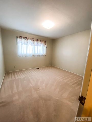 2065 Highland Drive, Blackfoot, ID 83221