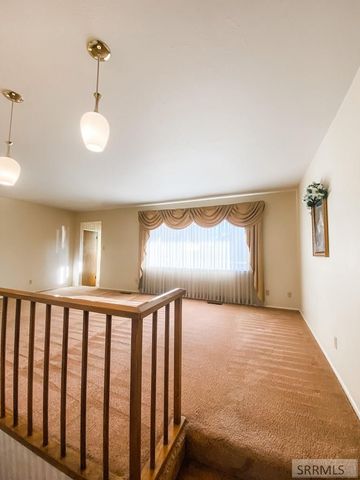 2065 Highland Drive, Blackfoot, ID 83221