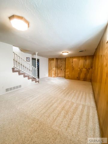 2065 Highland Drive, Blackfoot, ID 83221