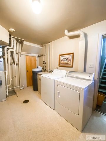 2065 Highland Drive, Blackfoot, ID 83221