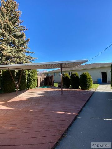 2065 Highland Drive, Blackfoot, ID 83221