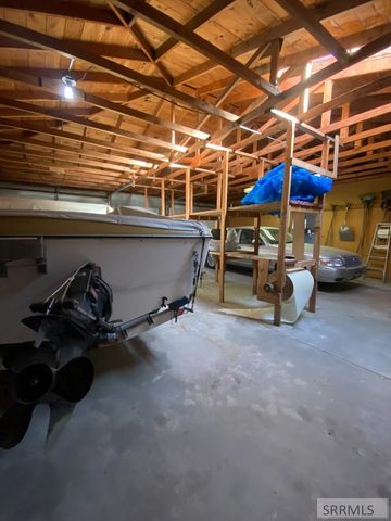 2065 Highland Drive, Blackfoot, ID 83221