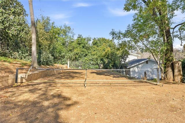 30993 Palo Alto Drive, Redlands, CA 92373