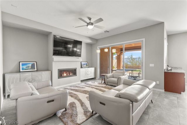 224 Highspring Street, Las Vegas, NV 89138