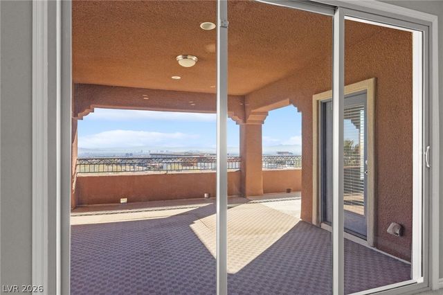 224 Highspring Street, Las Vegas, NV 89138