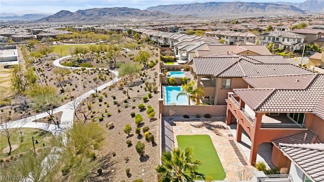 224 Highspring Street, Las Vegas, NV 89138