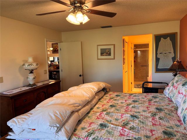 4521 KINGSMERE 6, Sarasota, FL 34235