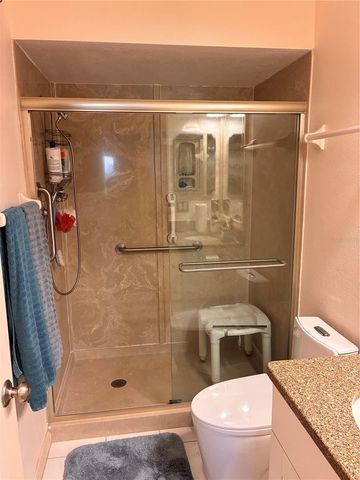 4521 KINGSMERE 6, Sarasota, FL 34235