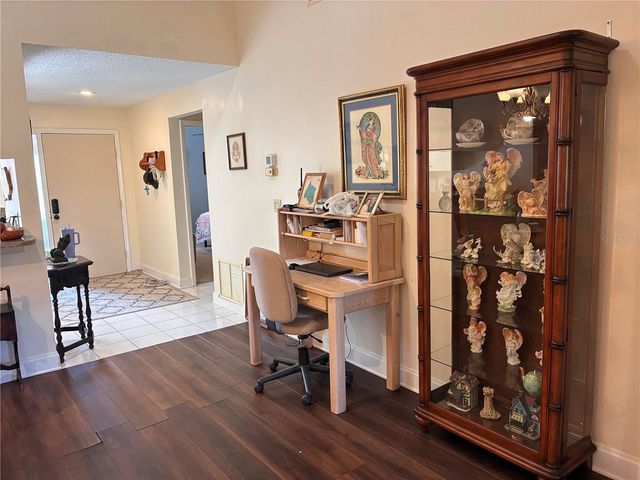4521 KINGSMERE 6, Sarasota, FL 34235