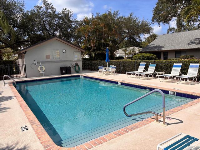 4521 KINGSMERE 6, Sarasota, FL 34235