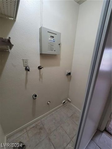 4795 Via San Andros, Las Vegas, NV 89103