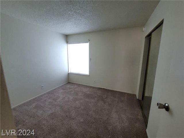 4795 Via San Andros, Las Vegas, NV 89103