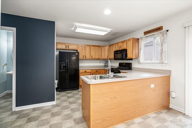 1243 Derry Lane, Pingree Grove, IL 60140